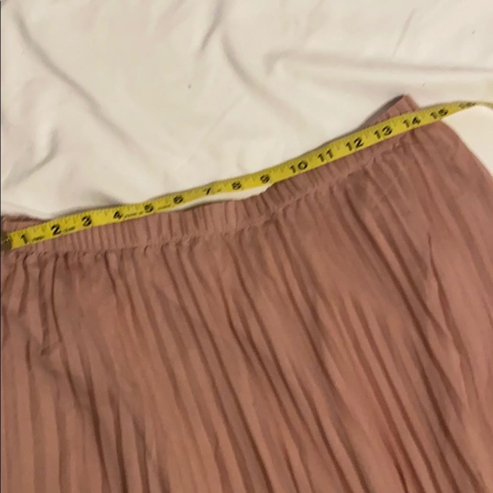 H&M Dusty Pink, Pleated Gauze Skirt, GUC - Picture 2 of 5